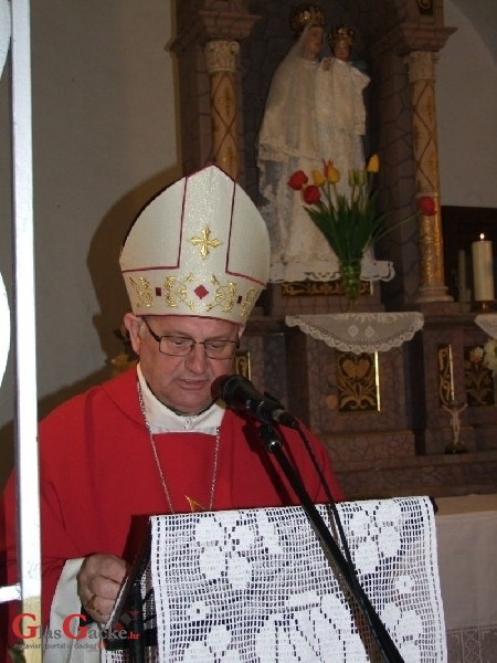 Vojni biskup Bogdan - misa za D. Tomljanovića Gavrana
