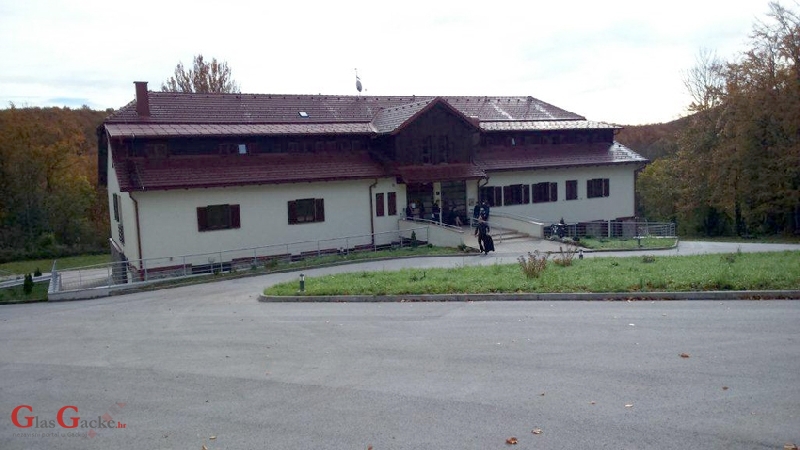 Jednodnevni susret škola, vrtića, crkve... Jednodnevni susret škola, vrtića, crkve...