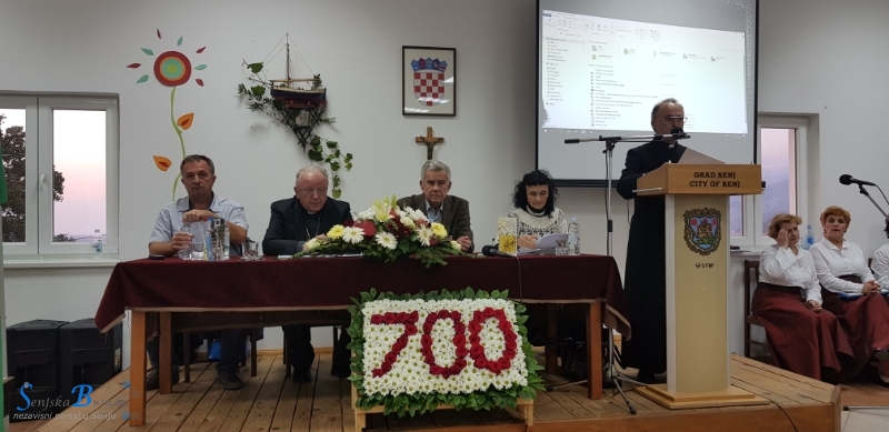 Stručni skup “700 godina mjesta Sveti Juraj” okupio brojne posjetitelje i ponudio zanimljiva saznanja Stručni skup “700 godina mjesta Sveti Juraj” okupio brojne posjetitelje i ponudio zanimljiva saznanja