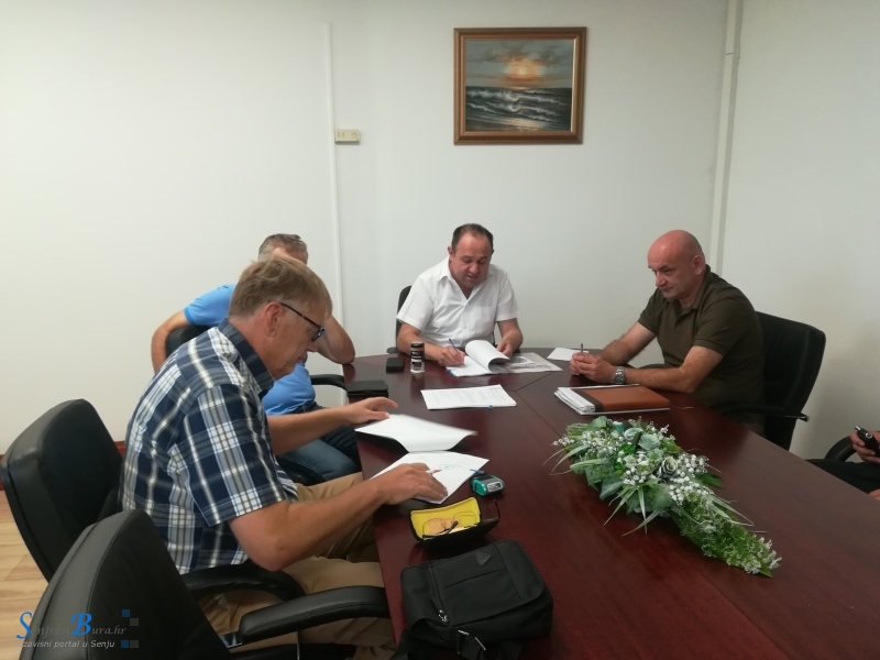 Potpisan ugovor o izvođenju radova uređenja trga u Svetom Jurju