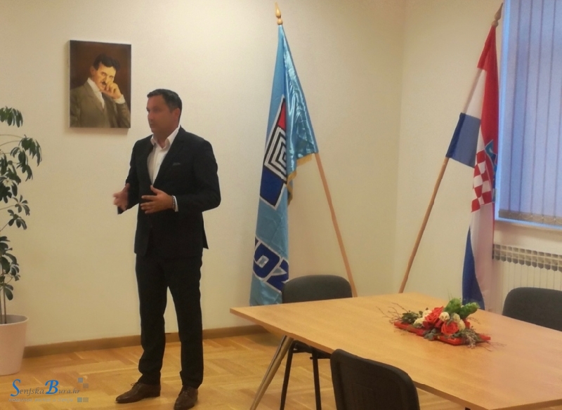 Kandidat za predsjednika ŽO HDZ-a Ličko-senjske županije Marijan Kustić predstavio svoj program u Udbini