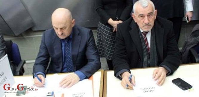 Kostalac potpisao u ministarstvu ugovor od 7,5 milijuna kuna Kostalac potpisao u ministarstvu ugovor od 7,5 milijuna kuna