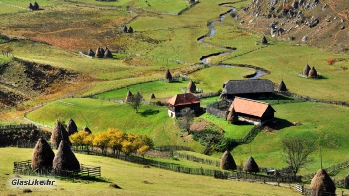 Javni poziv za bespovratna sredstva u turizmu