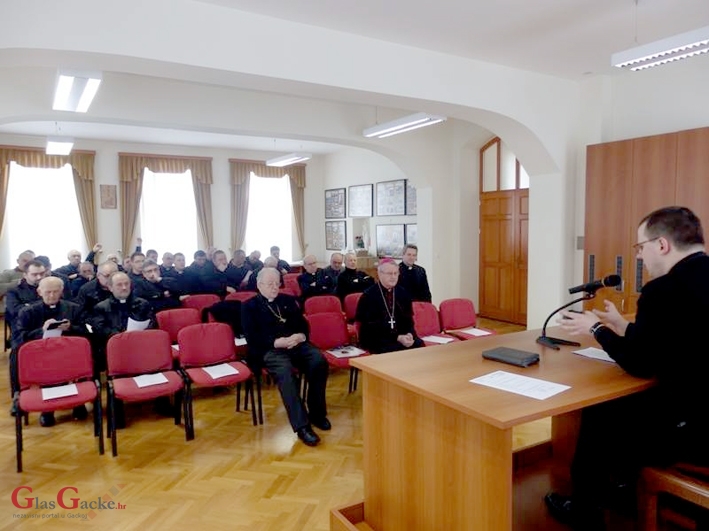 Korizmeni susret svećenika u biskupiji Korizmeni susret svećenika u biskupiji