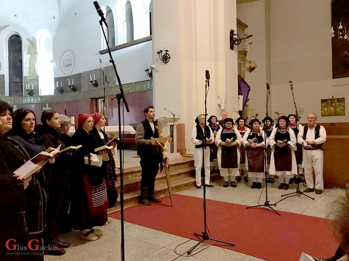 U sv. Petru sinoć održan koncert