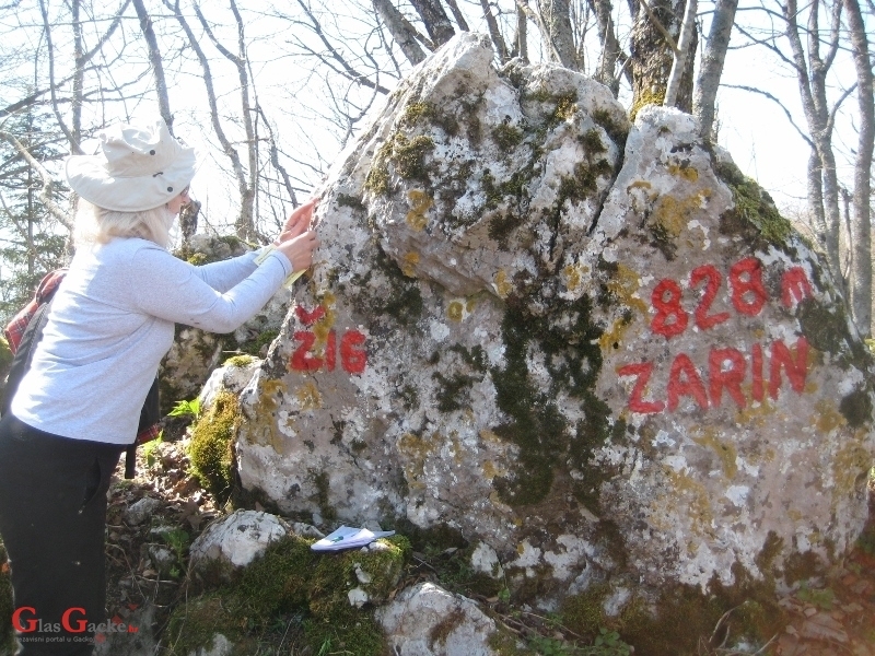 9. uspon na Zarin
