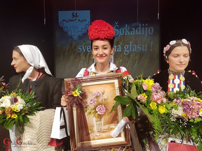 Ivana Jurković - jedna od prvih pratilja na 54. Brodskom kolu
