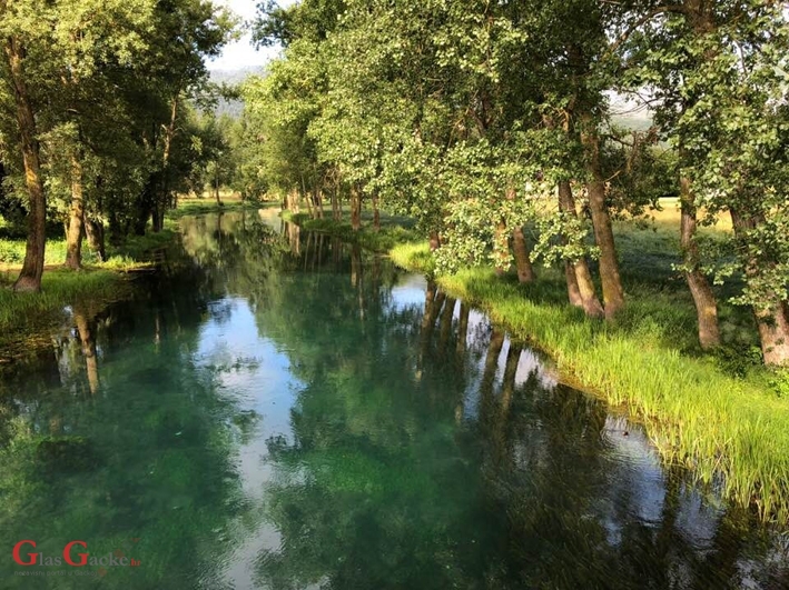 Kad Strikoman snimi