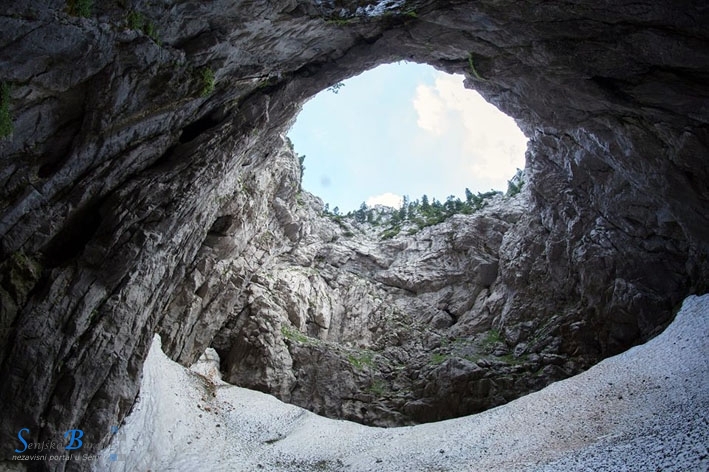 Završena ovogodišnja speleološka istraživanja na sjevernom Velebitu