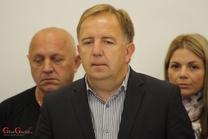 Broji li Šutić još sitno u Domu zdravlja?