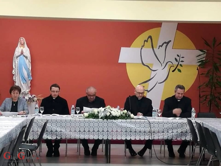 Biskupijski susret svećenika i Caritasovih volontera