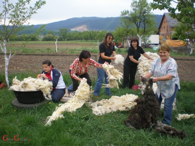 Javni radovi za još tri osobe