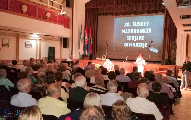 Održan 38. Dan maturanata senjske gimnazije Održan 38. Dan maturanata senjske gimnazije