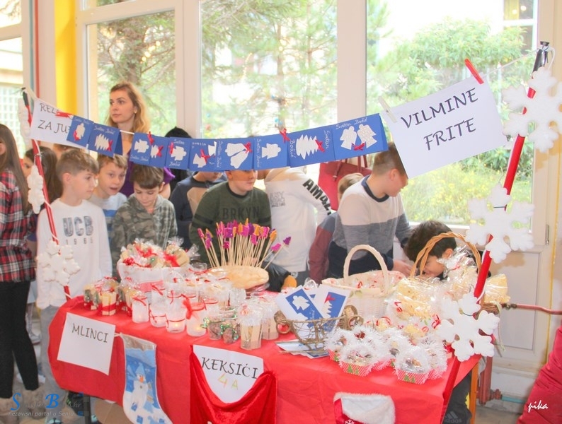 Božićni sajam Osnovne škole S.S. Kranjčevića Senj