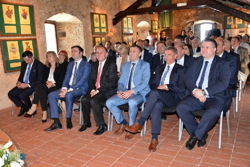 Svečana sjednica Gradskog vijeća Grada Senja povodom proslave Dana grada i blagdan sv.Jurja, zaštitnika Grada