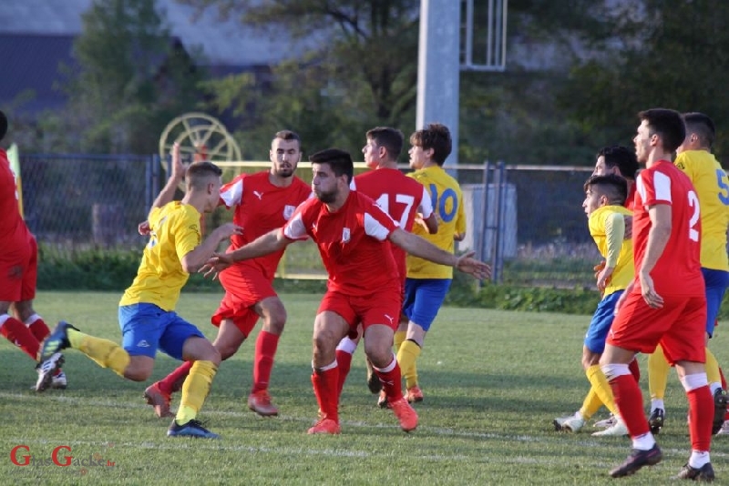 NK Otočac pobijedio NK Rovinj 1:0