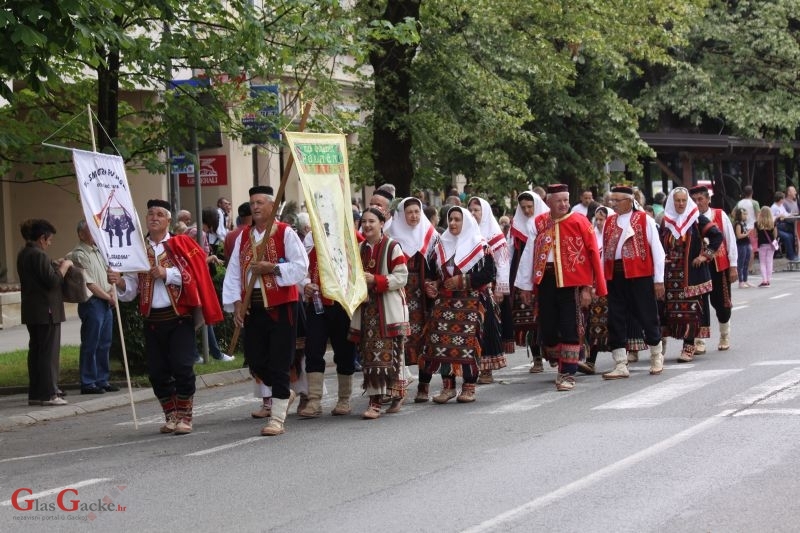 19.Smotra folklora u Otočcu 