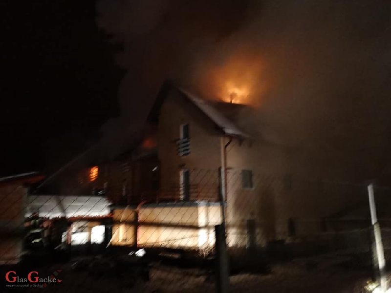 Gori hotel Mirni Kutak u Otočcu