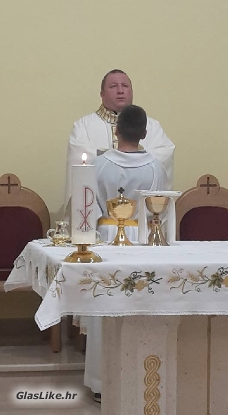 Tijelovo u Donjem Lapcu gdje su katolici vjerska i nacionalna manjina 