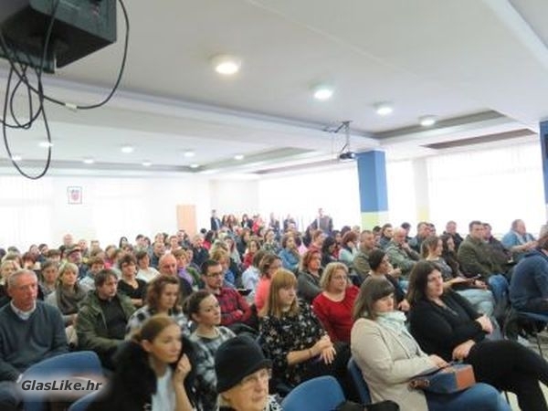 Održano predavanje Porezni aspekt poslovanja OPG-a Održano predavanje Porezni aspekt poslovanja OPG-a
