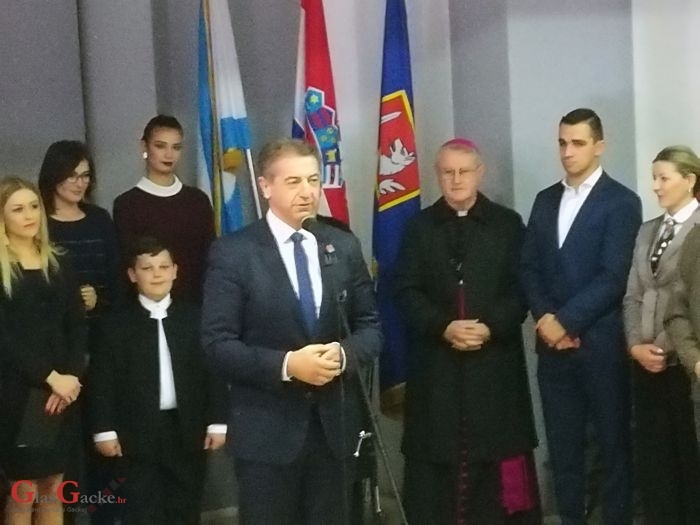Županov božićni domjenak Županov božićni domjenak