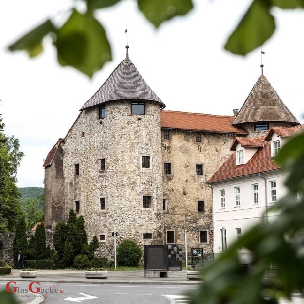 Izložba fotografija baštine Frankopana Izložba fotografija baštine Frankopana