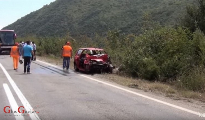 Tijekom vikenda 15 prometnih nesreća 