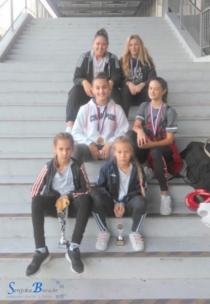 Mladim Senjkinjama tri prva i jedno drugo mjesto na taekwondo natjecanju u Ljubljani!