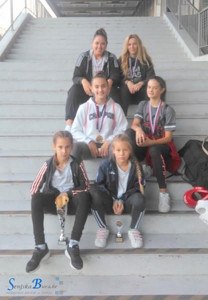 Mladim Senjkinjama tri prva i jedno drugo mjesto na taekwondo natjecanju u Ljubljani! Mladim Senjkinjama tri prva i jedno drugo mjesto na taekwondo natjecanju u Ljubljani!