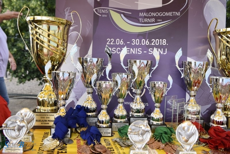 Odigrane polufinalne utakmice na Tenisu, u subotu dobivamo nove prvake Odigrane polufinalne utakmice na Tenisu, u subotu dobivamo nove prvake