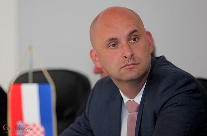 Ministar poljoprivrede Tomislav Tolušić danas u Otočcu 