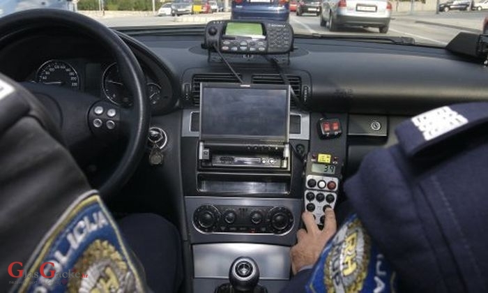 Vozi li se vozi, 81 prekršaj brzine kretanja i 5 pod utjecajem alkohola Vozi li se vozi, 81 prekršaj brzine kretanja i 5 pod utjecajem alkohola