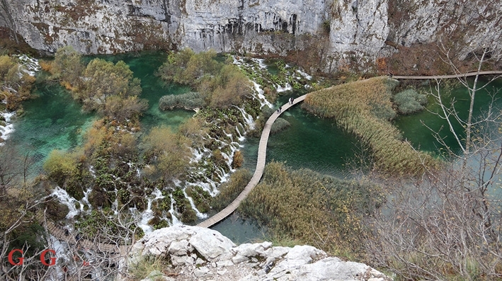 Posjet Plitvičkim jezerima tijekom siječnja - 55 kuna Posjet Plitvičkim jezerima tijekom siječnja - 55 kuna