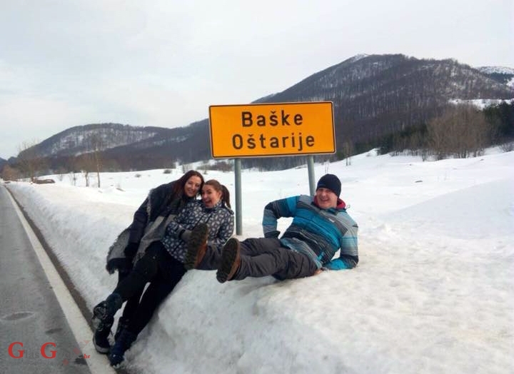 Duhovne vježbe za mlade katolike Duhovne vježbe za mlade katolike