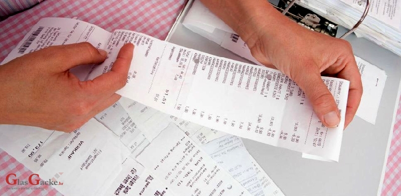 Carinici preuzimaju od poreznika kontrolu izdavanja računa Carinici preuzimaju od poreznika kontrolu izdavanja računa