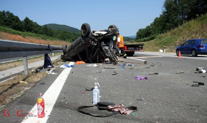 Smrtni danak na autocesti kod Brinja Smrtni danak na autocesti kod Brinja