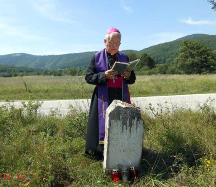 I to je valjda antifašizam i dio borbe protiv -ustaša-… I to je valjda antifašizam i dio borbe protiv -ustaša-…