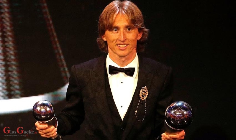 Samo jedna zemlja iz susjedstva nije glasovala da je Modrić najbolji Samo jedna zemlja iz susjedstva nije glasovala da je Modrić najbolji