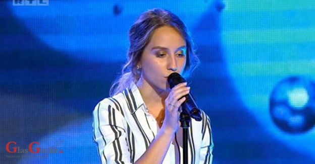 Jezerančanka oduševila žiri Jezerančanka oduševila žiri