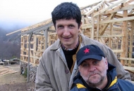 Za pljuvanje po Hrvatima neke se i nagrađuje! Za pljuvanje po Hrvatima neke se i nagrađuje!