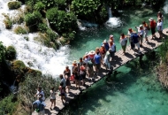 Impresivni turistički rezultati na području TZ općine P. Jezera Impresivni turistički rezultati na području TZ općine P. Jezera