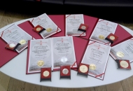 Osam medalja s Novosadskog sajma proizvođačima iz Ličko-senjske županije Osam medalja s Novosadskog sajma proizvođačima iz Ličko-senjske županije