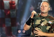 ORGANIZATORI OBJAVILI: S Thompsonom u Glini 80.000 ljudi slavi Oluju ORGANIZATORI OBJAVILI: S Thompsonom u Glini 80.000 ljudi slavi Oluju