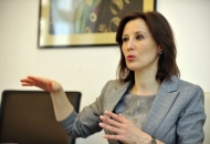 CRNA DALIJA PONIZILA VETERANE CRNA DALIJA PONIZILA VETERANE