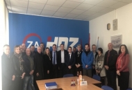 Ministri Oleg Butković i Gari Capelli u radnom posjetu Otočcu Ministri Oleg Butković i Gari Capelli u radnom posjetu Otočcu