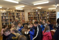 Posjet četvrtaša Gradskoj knjižnici "Ivan Palčić“u Novalji Posjet četvrtaša Gradskoj knjižnici "Ivan Palčić“u Novalji
