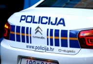 Krađe, prometne nesreće, šverc cigareta, nedozvoljeno glisiranje Krađe, prometne nesreće, šverc cigareta, nedozvoljeno glisiranje