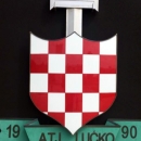 ATJ LUČKO: Nikada nećemo odustati od svoga grba, on je na našoj ratnoj zastavi!