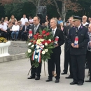 Delegacija grada Senja odala počast poginulim policajcima na Žutoj Lokvi
