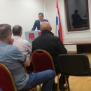 Kandidat za predsjednika ŽO HDZ-a Ličko-senjske županije Marijan Kustić u Lovincu